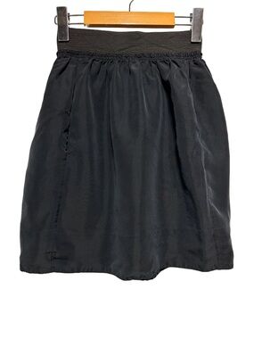 WILFRED | Black Silk Mini Gathered Waist A-Line Skirt Pockets